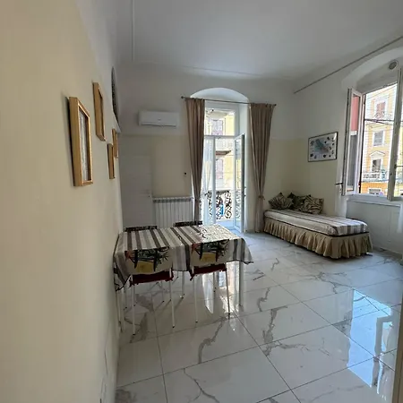 5 Terre Enter La Spezia